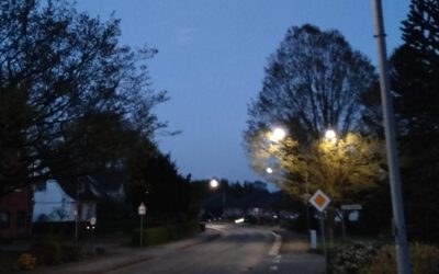 Straßenlampen aus